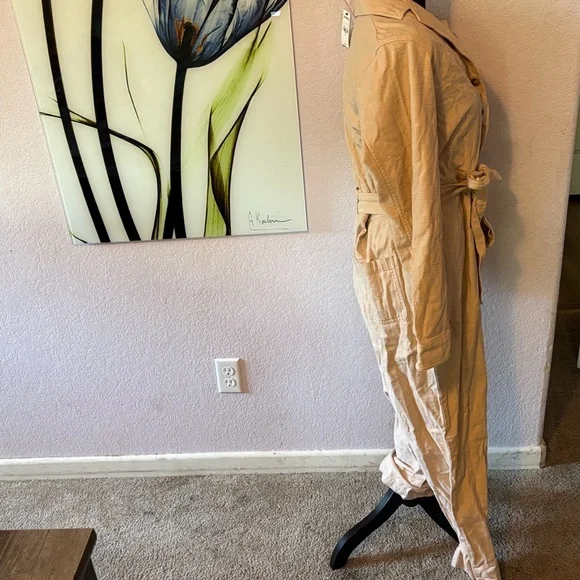 New jumpsuit size medium - Picture 4 of 6